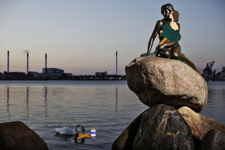 Emily Bronte in Copenhagen with mermaid