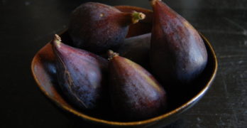 Figs in bowl friendship