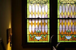Old Victorian Inn staircase stained glass