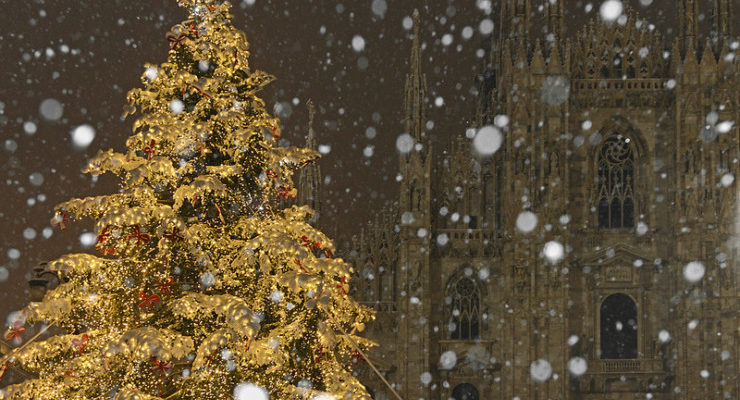 Golden Christmas tree at cathedral